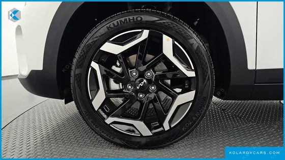 KIA SELTOS GASOLINE 2.0 2WD