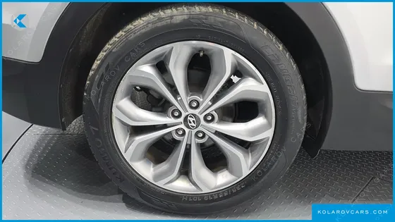 HYUNDAI SANTA FE DIESEL(E-VGT) 2.0 2WD PREMIUM