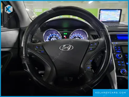 HYUNDAI SONATA LPI TOP