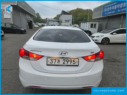 HYUNDAI ELANTRA (AVANTE) M16 GDI SMART