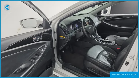 HYUNDAI SONATA LPI PREMIER(HANDICAPPED)