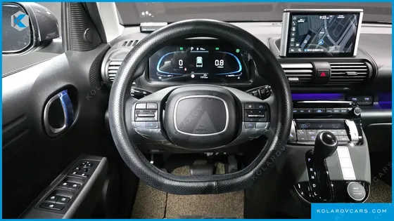 HYUNDAI CASPER THE ESSENTIAL