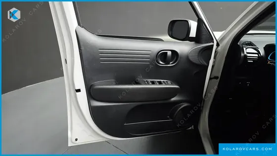 HYUNDAI CASPER THE ESSENTIAL LIGHT