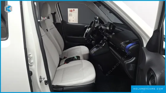 HYUNDAI CASPER TURBO THE ESSENTIAL LIGHT