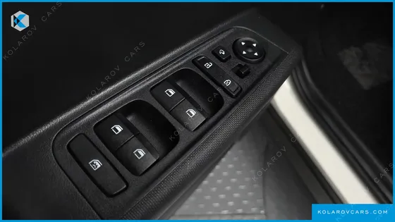 HYUNDAI CASPER TURBO THE ESSENTIAL LIGHT