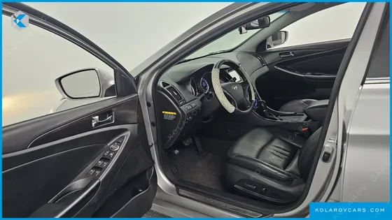 HYUNDAI SONATA PREMIER