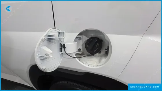 HYUNDAI CASPER THE ESSENTIAL LIGHT