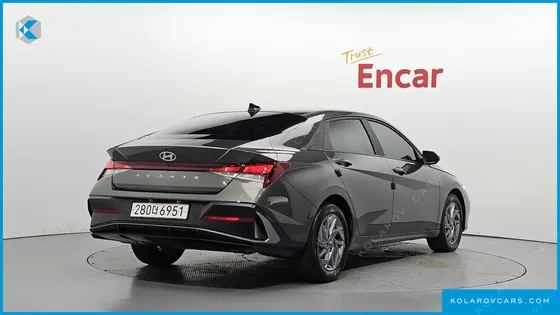 HYUNDAI ELANTRA (AVANTE) MODERN