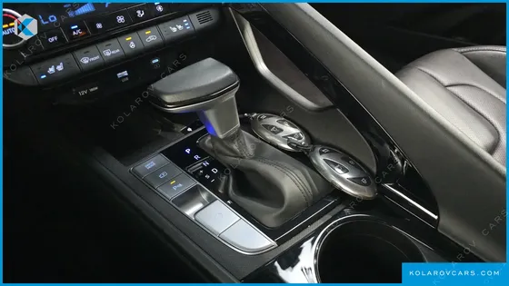HYUNDAI ELANTRA (AVANTE) MODERN