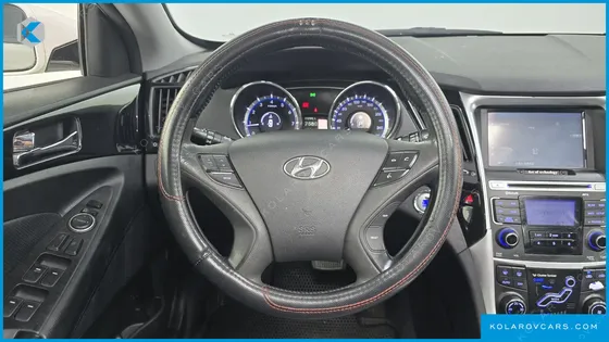 HYUNDAI SONATA LPI PREMIER(HANDICAPPED)