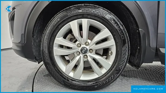 KIA SORENTO DIESEL 2.0 2WD