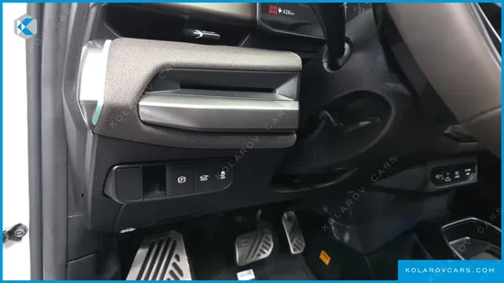 KIA EV4 STANDARD 2WD