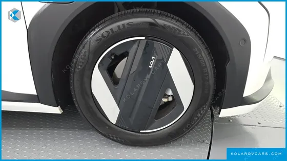 KIA EV4 STANDARD 2WD