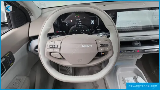 KIA EV4 LONG RANGE 2WD
