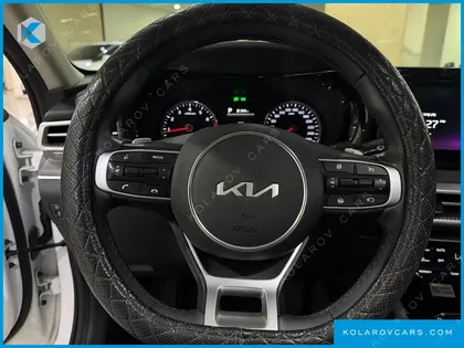 KIA K5 1.6 TURBO