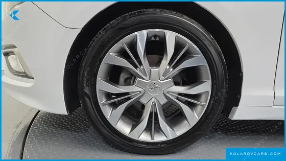 HYUNDAI SONATA 2.0 PREMIUM