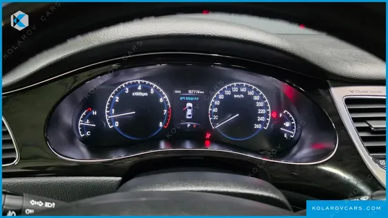 HYUNDAI GENESIS BH 330 LUXURY