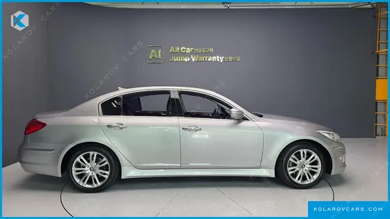 HYUNDAI GENESIS BH 330 LUXURY