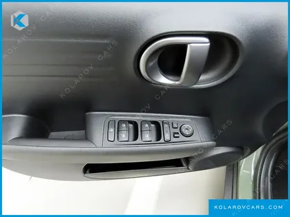 HYUNDAI CASPER THE ESSENTIAL