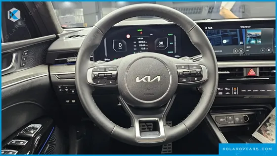 KIA K5 SIGNATURE