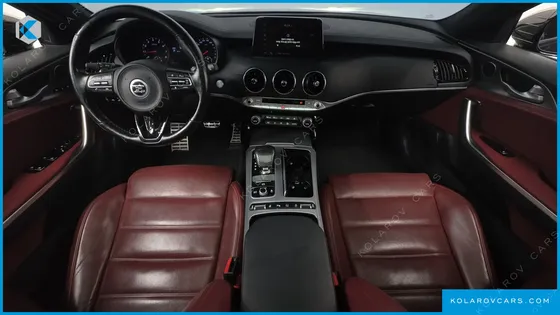 KIA STINGER 2.0 TURBO 2WD