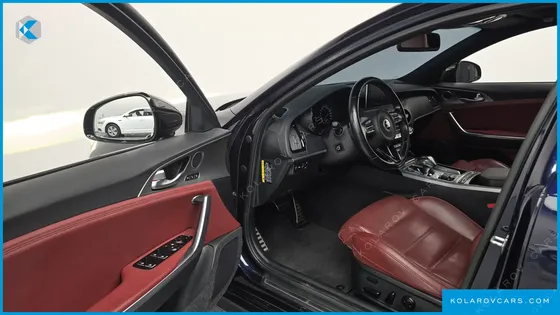 KIA STINGER 2.0 TURBO 2WD