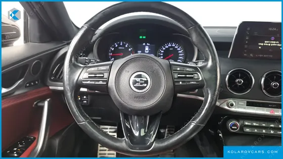 KIA STINGER 2.0 TURBO 2WD