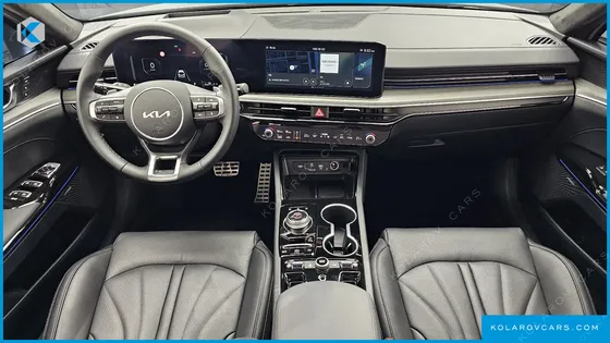KIA K5 SIGNATURE
