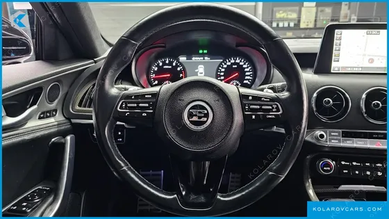 KIA STINGER 2.0 TURBO 2WD