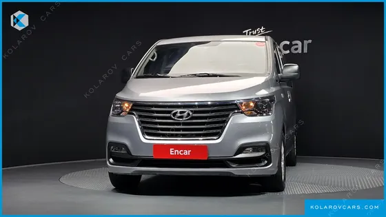 HYUNDAI STAREX WAGON 12-SEATER