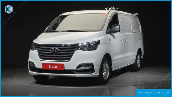 HYUNDAI STAREX VAN 3-SEATER