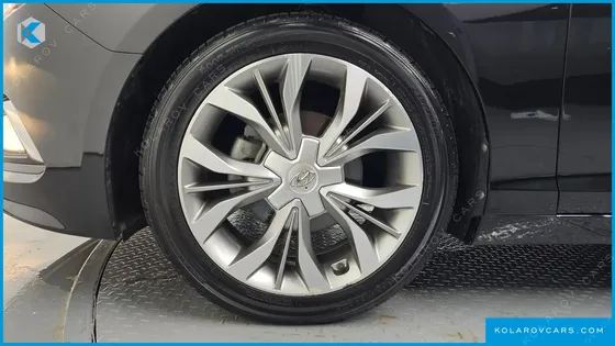 HYUNDAI SONATA 2.0 SMART