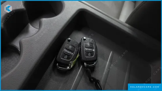 HYUNDAI STAREX WAGON 12-SEATER
