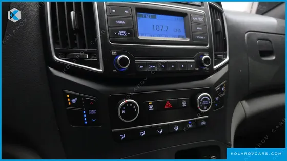 HYUNDAI STAREX WAGON 12-SEATER