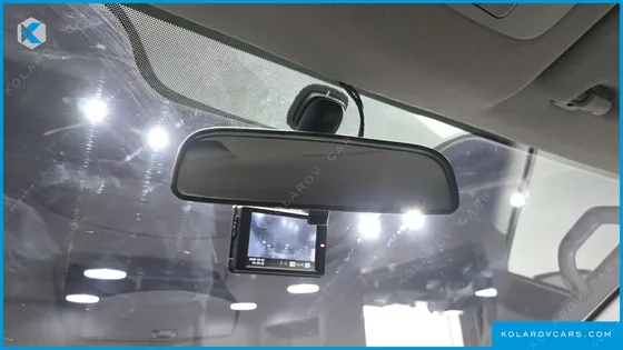 HYUNDAI STAREX WAGON 12-SEATER