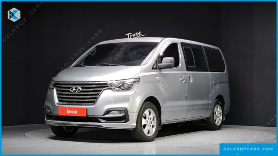 HYUNDAI STAREX 4WD WAGON 12-SEATER