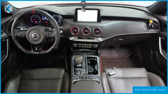 KIA STINGER 2.0 TURBO 2WD