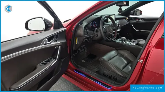 KIA STINGER 2.0 TURBO 2WD