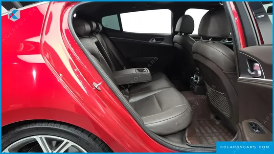 KIA STINGER 2.0 TURBO 2WD