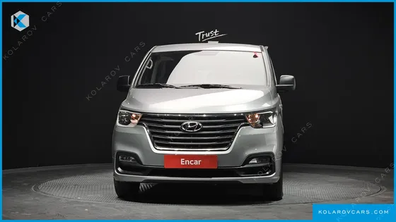 HYUNDAI STAREX WAGON 12-SEATER