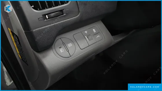 HYUNDAI STAREX WAGON 12-SEATER