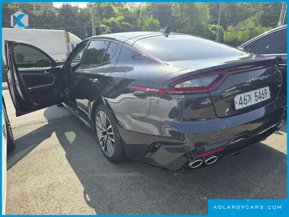 KIA STINGER 2.2 DIESEL AWD