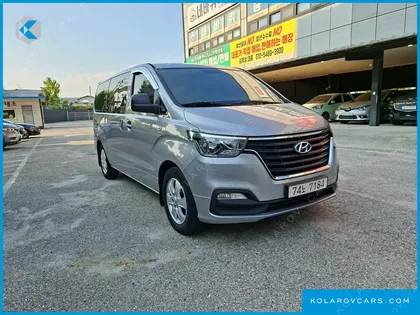 HYUNDAI STAREX WAGON 12-SEATER