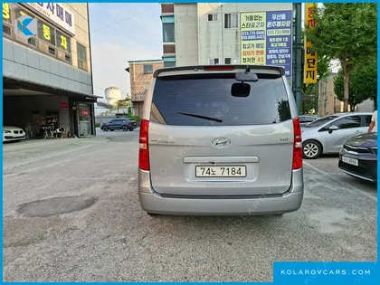 HYUNDAI STAREX WAGON 12-SEATER