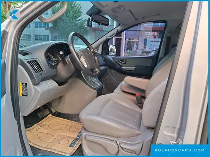 HYUNDAI STAREX WAGON 12-SEATER