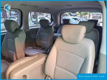 HYUNDAI STAREX WAGON 12-SEATER
