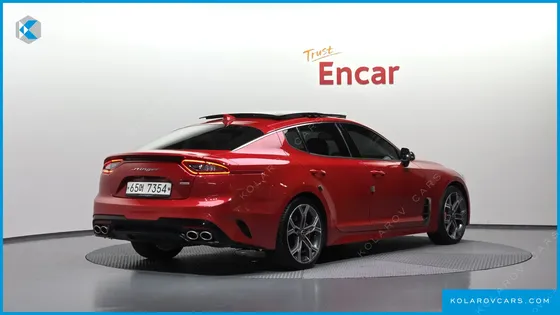 KIA STINGER 3.3 TURBO AWD