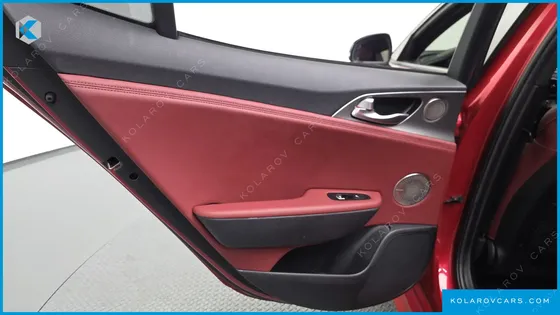 KIA STINGER 3.3 TURBO AWD