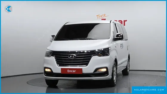 HYUNDAI STAREX WAGON 12-SEATER