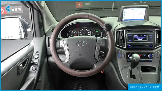 HYUNDAI STAREX WAGON 12-SEATER